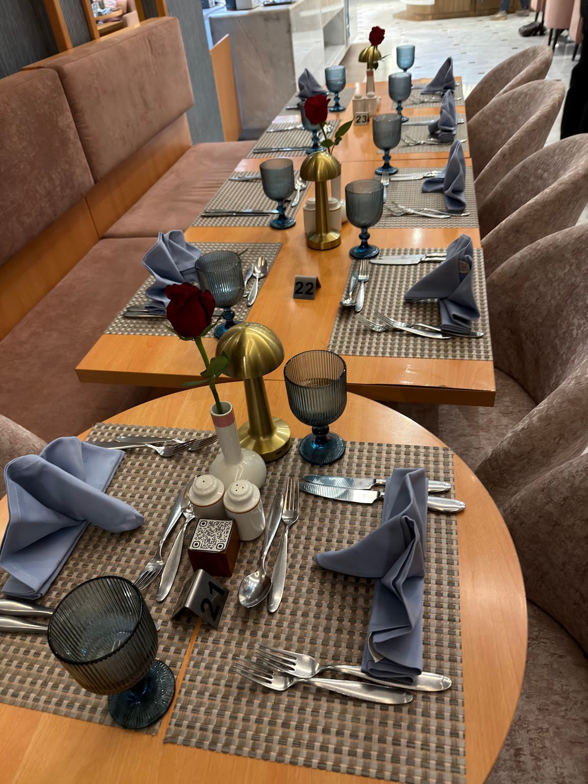 The Med Restaurant - Cantonal Hotel by Warwick Riyadh — صورة ٤
