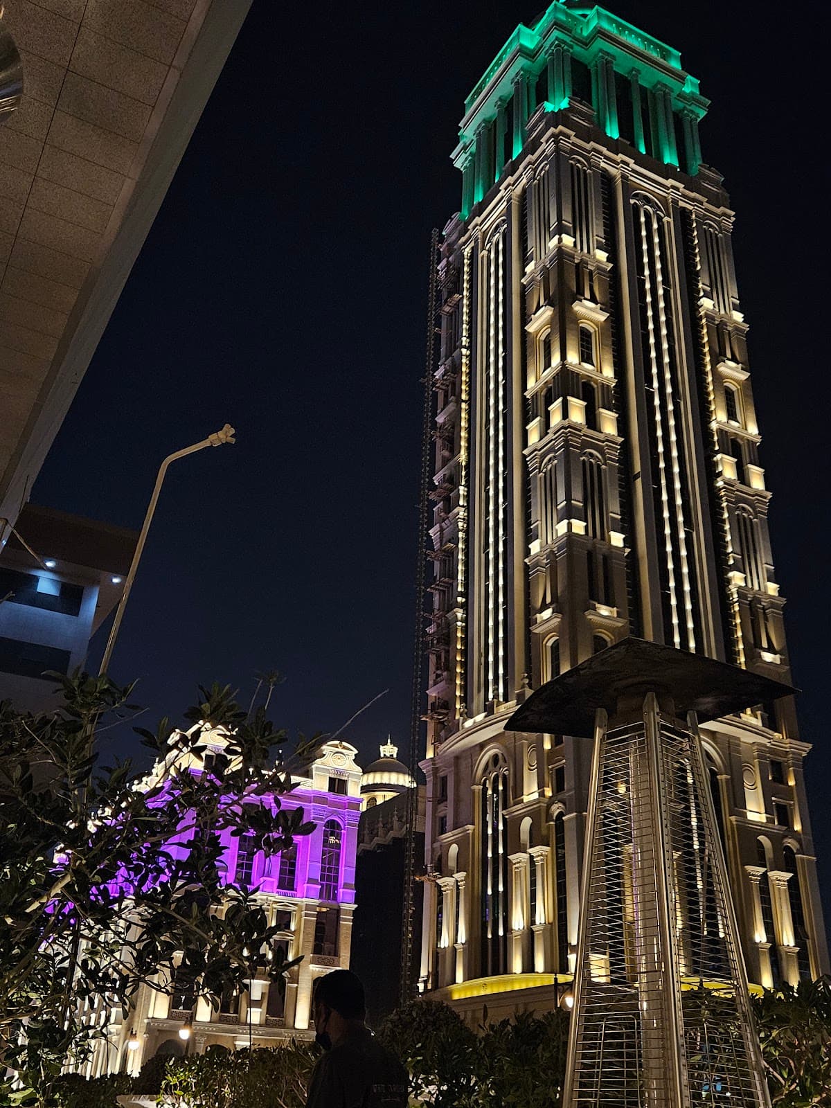 وايت قاردن — صورة ٤