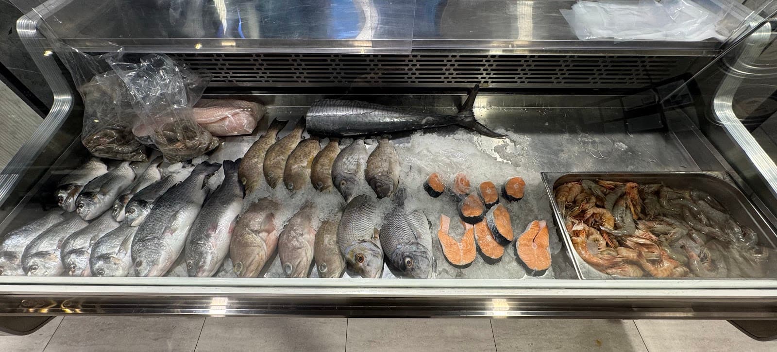 مطعم سمك لك SAMK LK SEAFOOD — صورة ٤