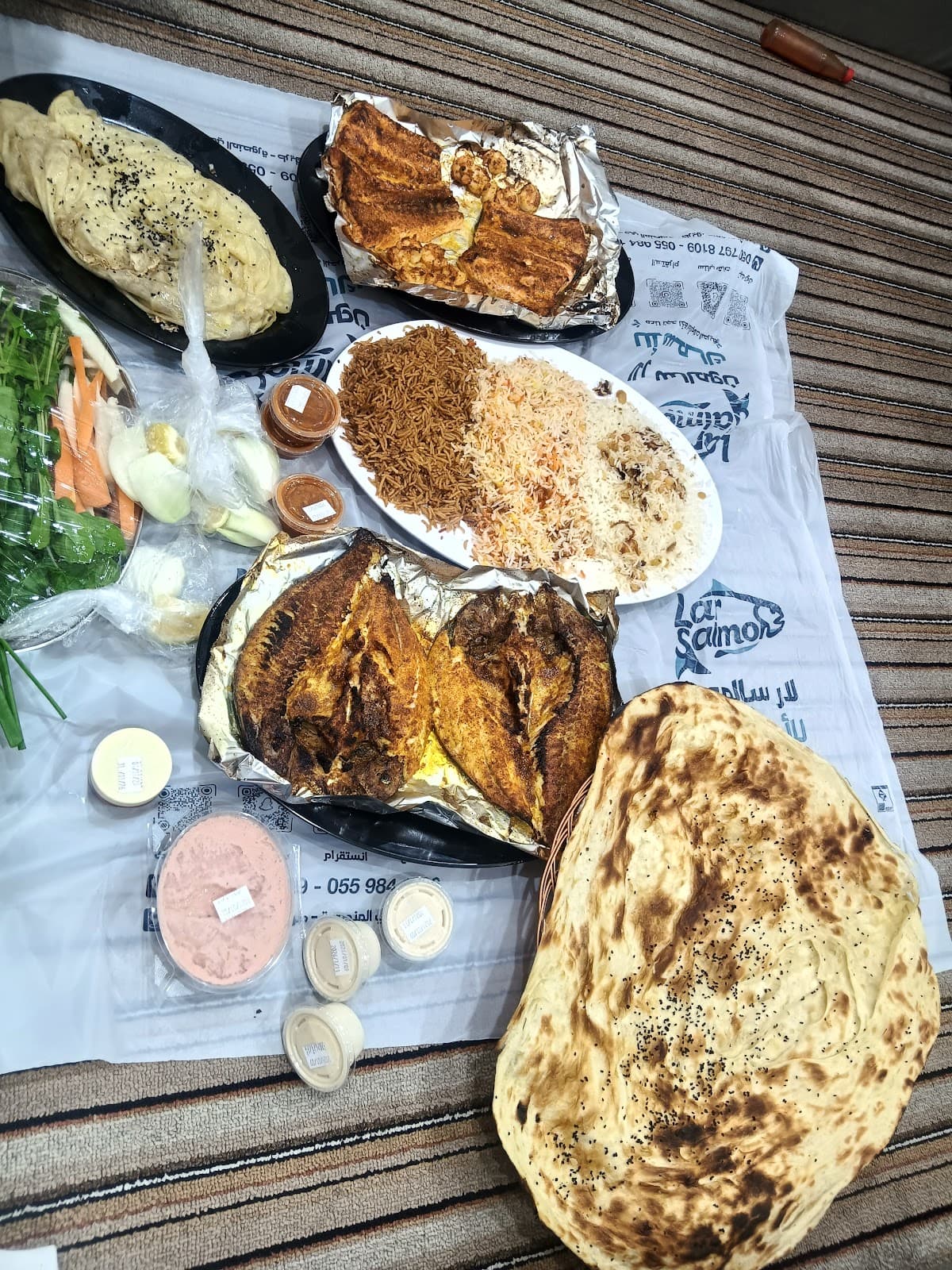 مطعم لار سالمون للأسماك — photo 4