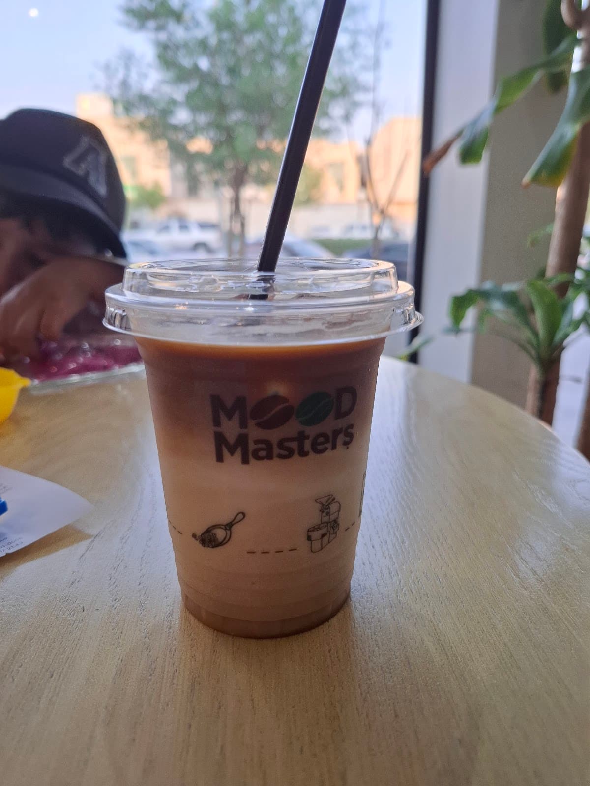 Mood Masters Specialty Coffee Roasters & Cafe محمصة ومقهى مود ماسترز للقهوة المختصة — صورة ٤