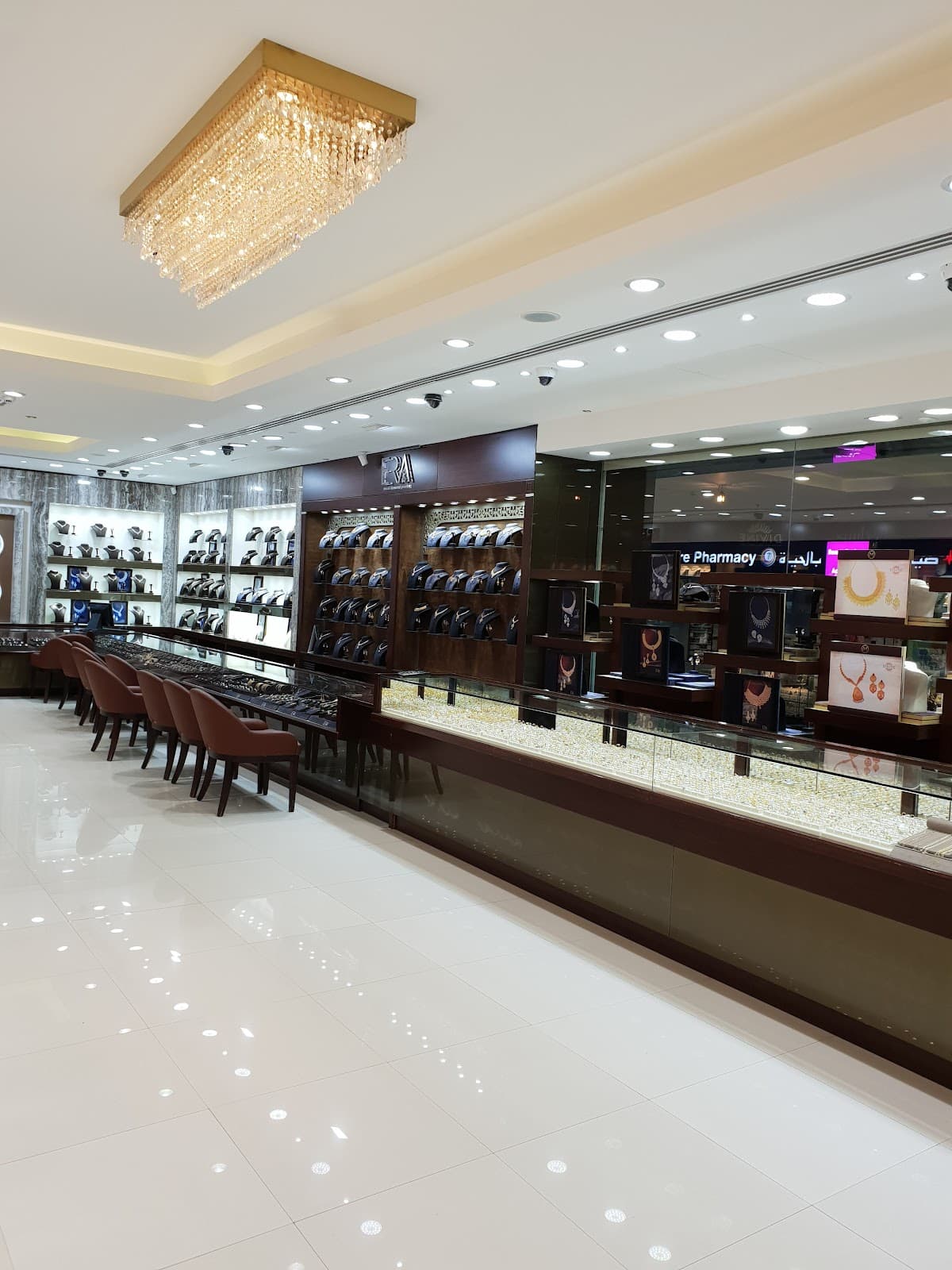 Malabar Gold and Diamonds - Avenue Mall - Riyadh — صورة ٤