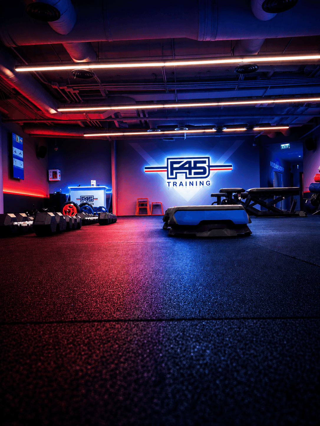 F45 Training Kingdom Tower Gents — صورة ٣