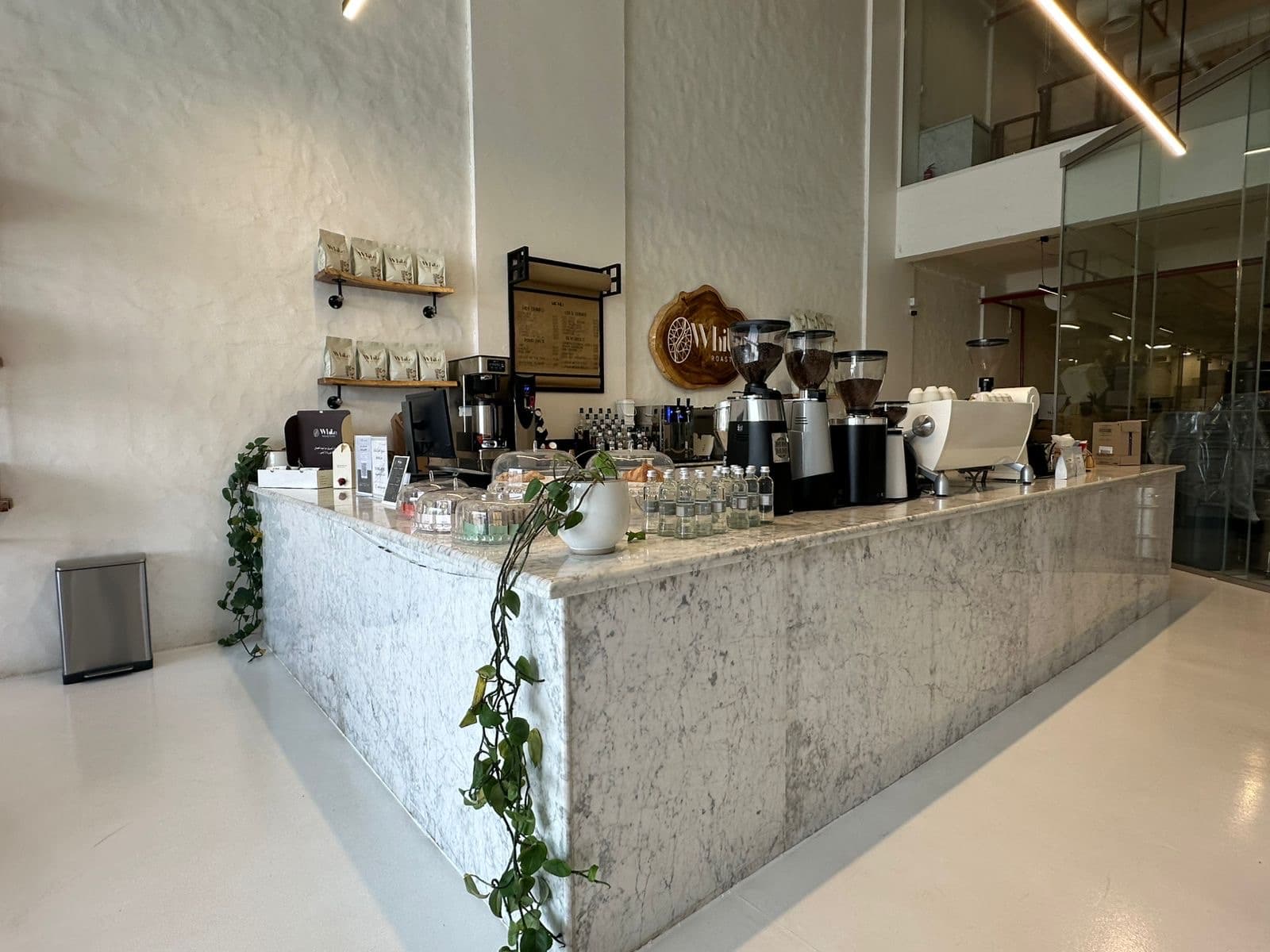 White Roastery — صورة ٤