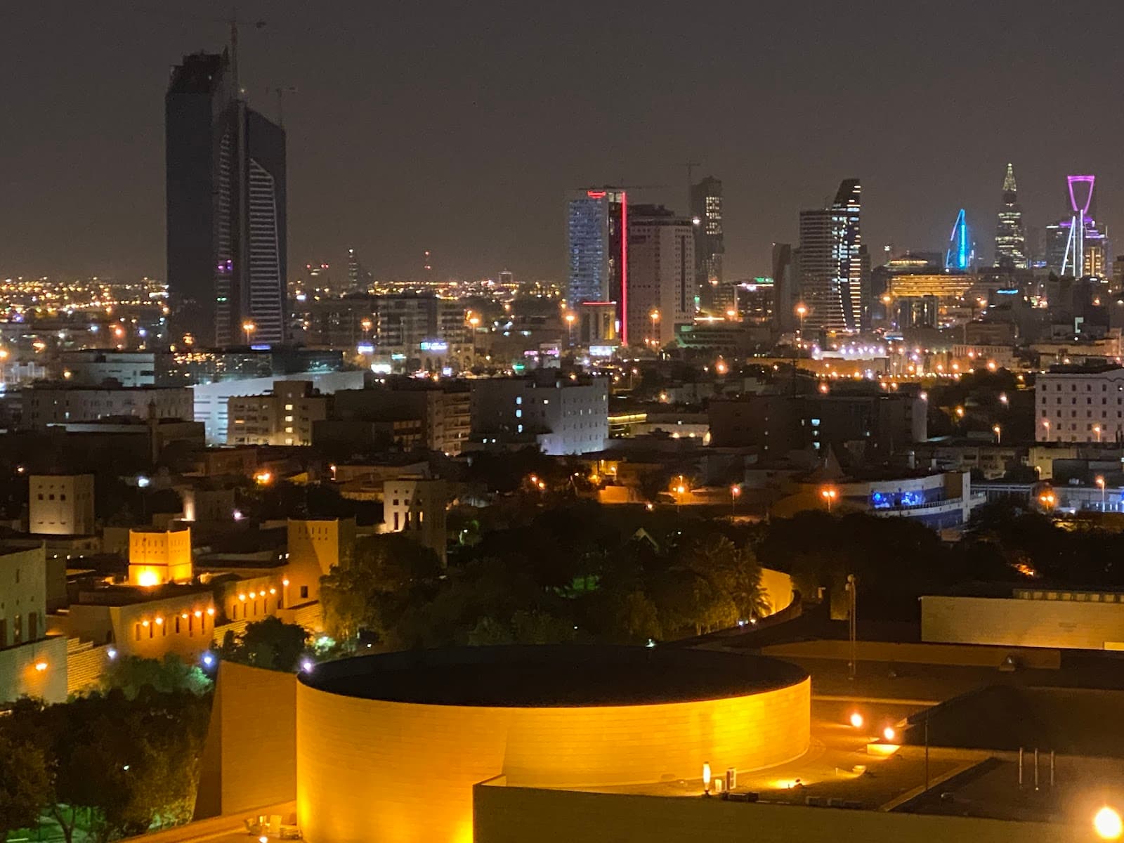 برج مياه الرياض — صورة ٢