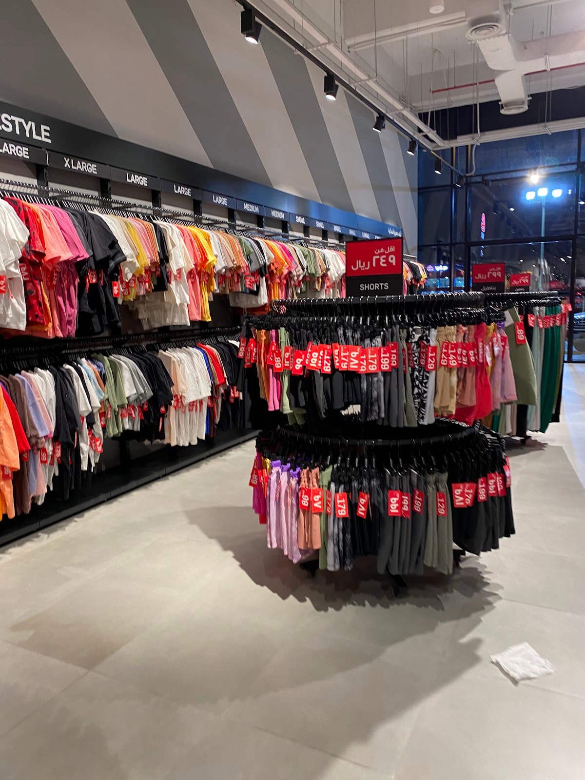 Nike outlets khurais road — photo 4