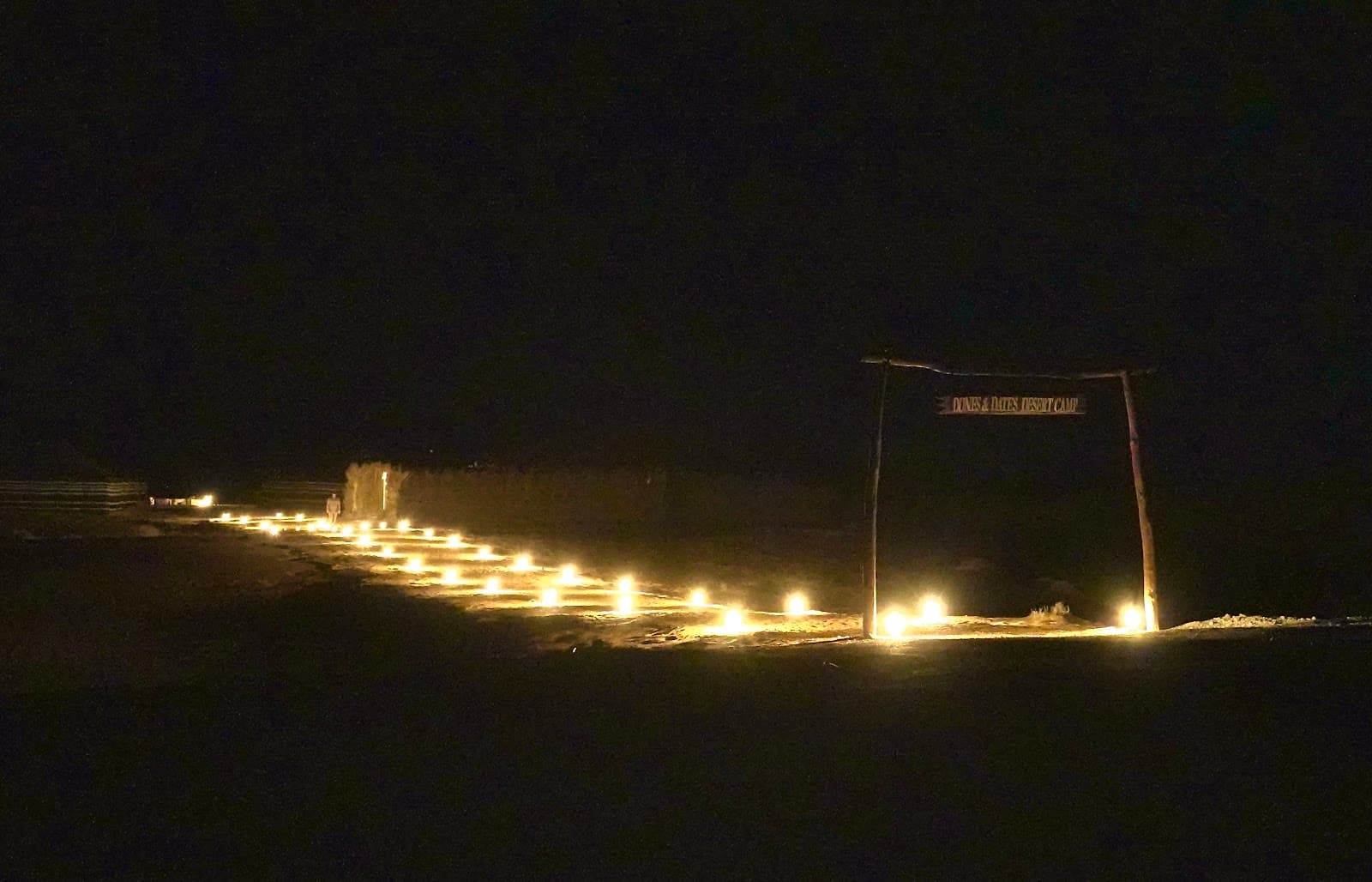 Dunes and Dates Desert Camp — صورة ٤