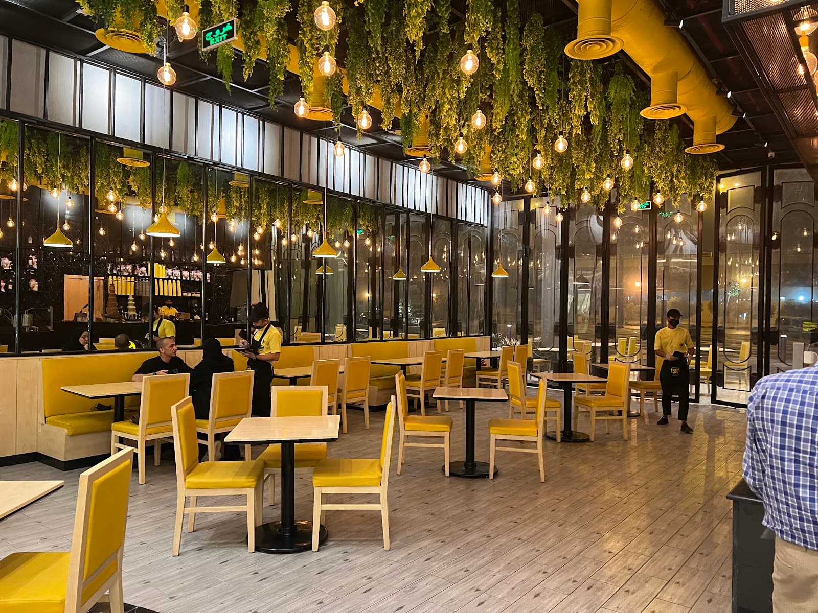 Cenomi The View Mall — photo 4