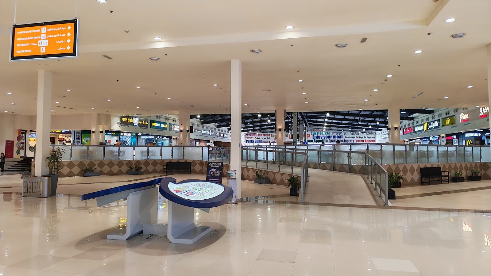Dubai Outlet Mall — photo 2